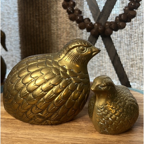Pair of Vintage Genuine Brass Quails/Mother-Baby Brass Birds~ Mid Century Birds - Picture 2 of 13